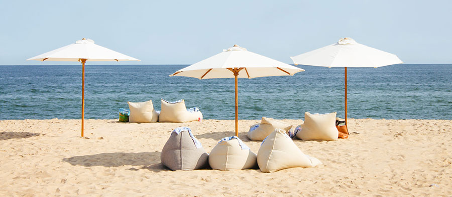 beach-beanbag